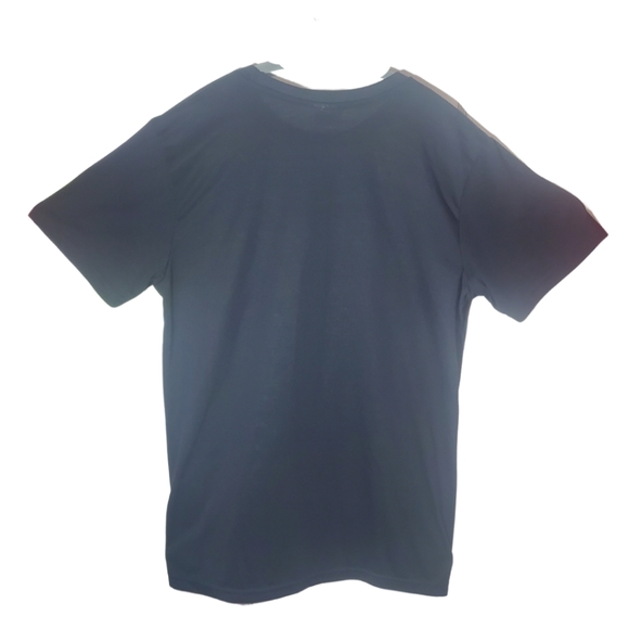 PRELOVED FENDER TSHIRT SIZE M - Picture 2 of 3